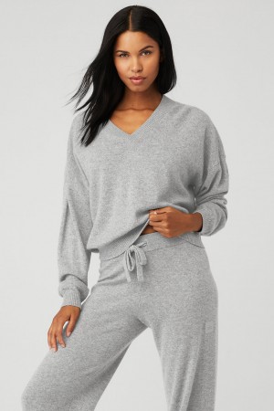 Alo Yoga Cashmere Jet Set V-Neck Pulover Damske Siva | Alo Yoga Slovensko SK-BUHGEM651