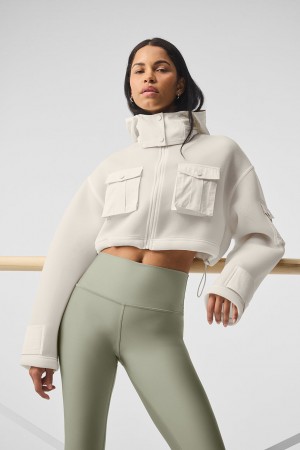 Alo Yoga Cropped Engage Cargo Parka Bunda Damske Biele | Alo Yoga Slovensko SK-YOGRIW106
