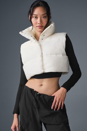 Alo Yoga Extreme Cropped Gold Rush Puffer Vesta Damske Biele | Alo Yoga Slovensko SK-DRAKSL325