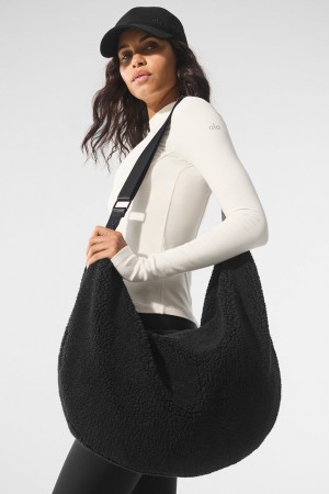 Alo Yoga Sherpa Om The Go Crossbody Kabelka Čierne | Alo Yoga Slovensko SK-ZADTRK916